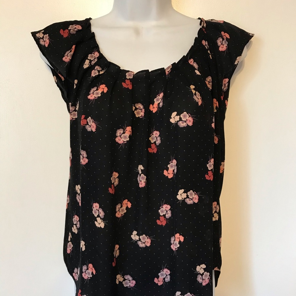black capped sleeved blouse w/ pink floral print